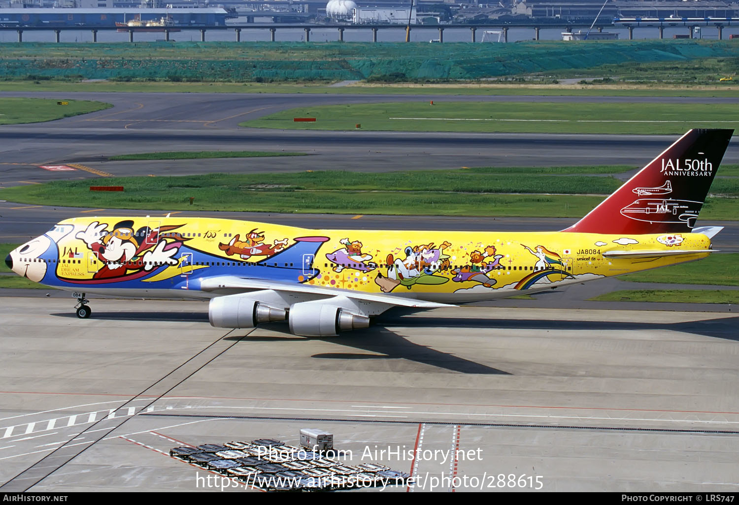 Aircraft Photo of JA8084 | Boeing 747-446D | Japan Airlines - JAL