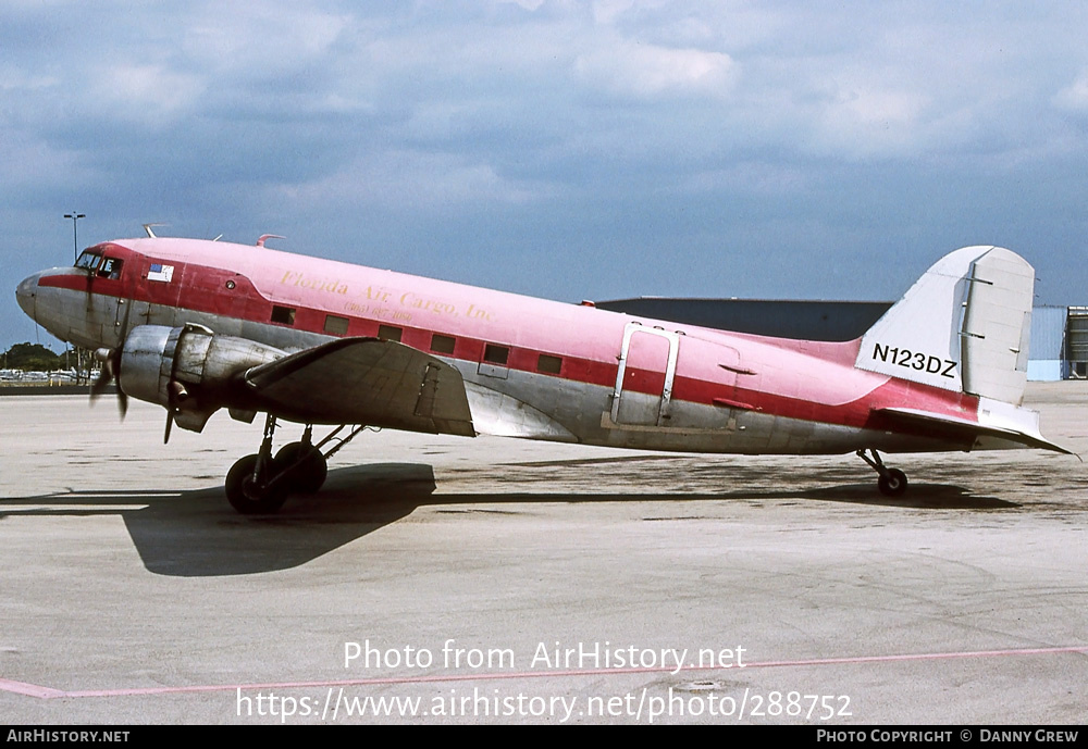 Aircraft Photo of N123DZ | Douglas C-47A Skytrain | Florida Air Cargo | AirHistory.net #288752