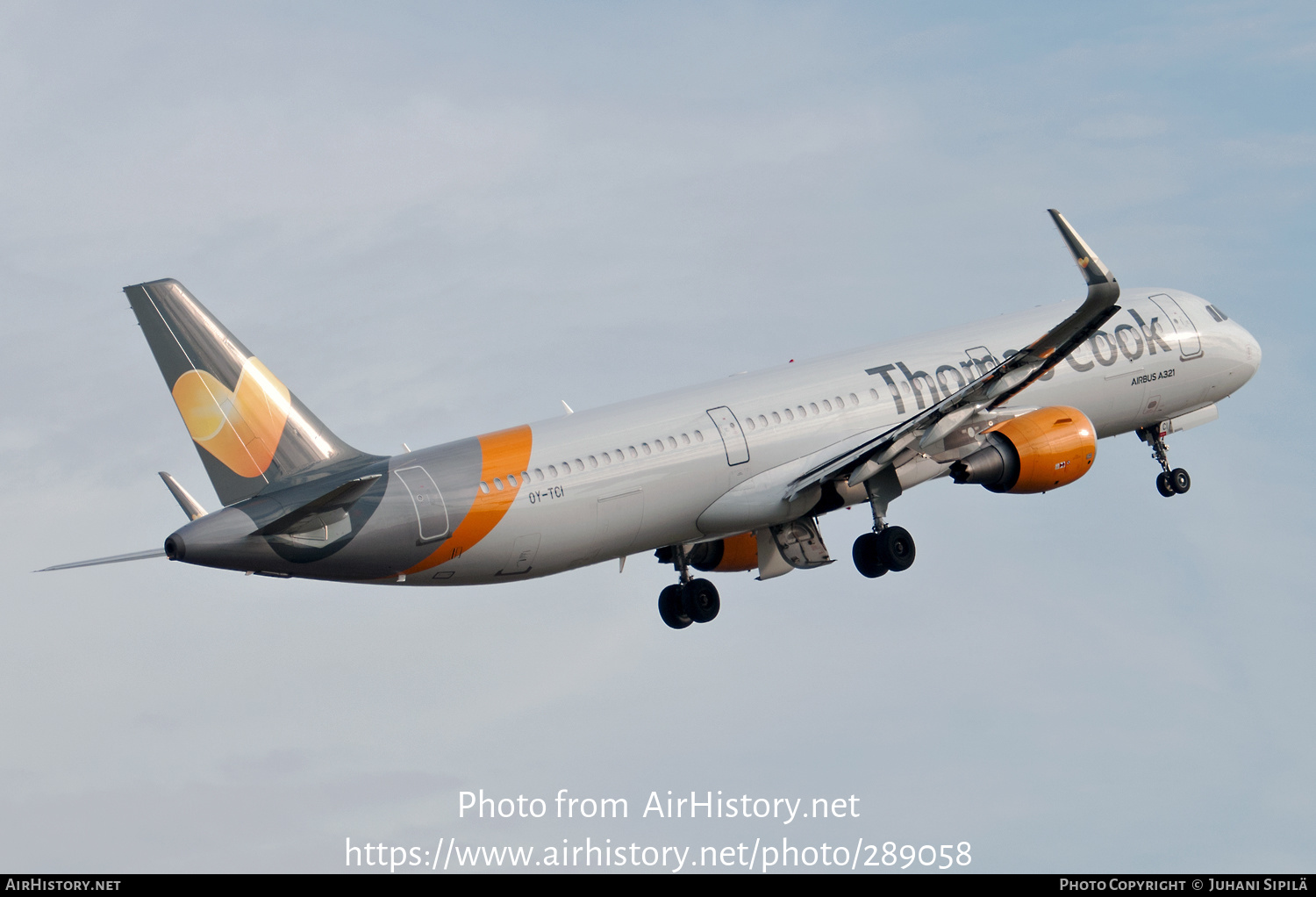 Aircraft Photo of OY-TCI | Airbus A321-211 | Thomas Cook Airlines | AirHistory.net #289058