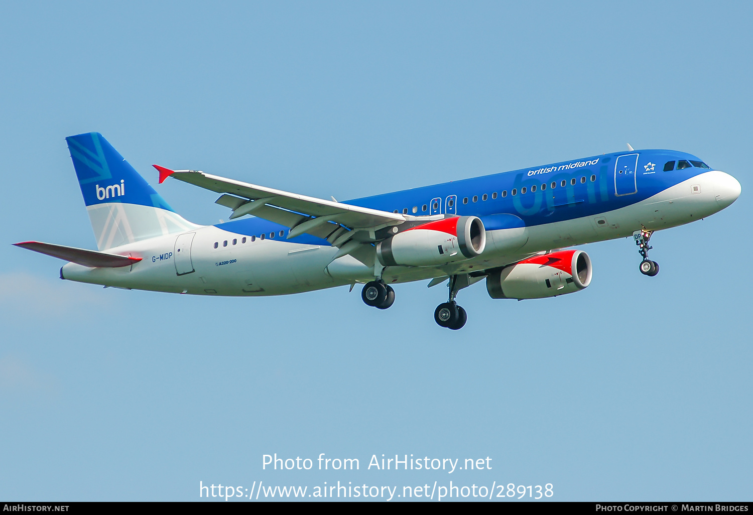 Aircraft Photo of G-MIDP | Airbus A320-232 | BMI - British Midland International | AirHistory.net #289138