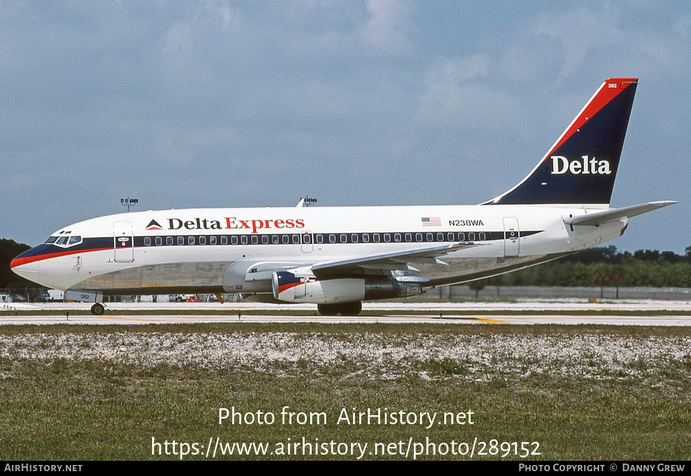 Aircraft Photo of N238WA | Boeing 737-247/Adv | Delta Express | AirHistory.net #289152