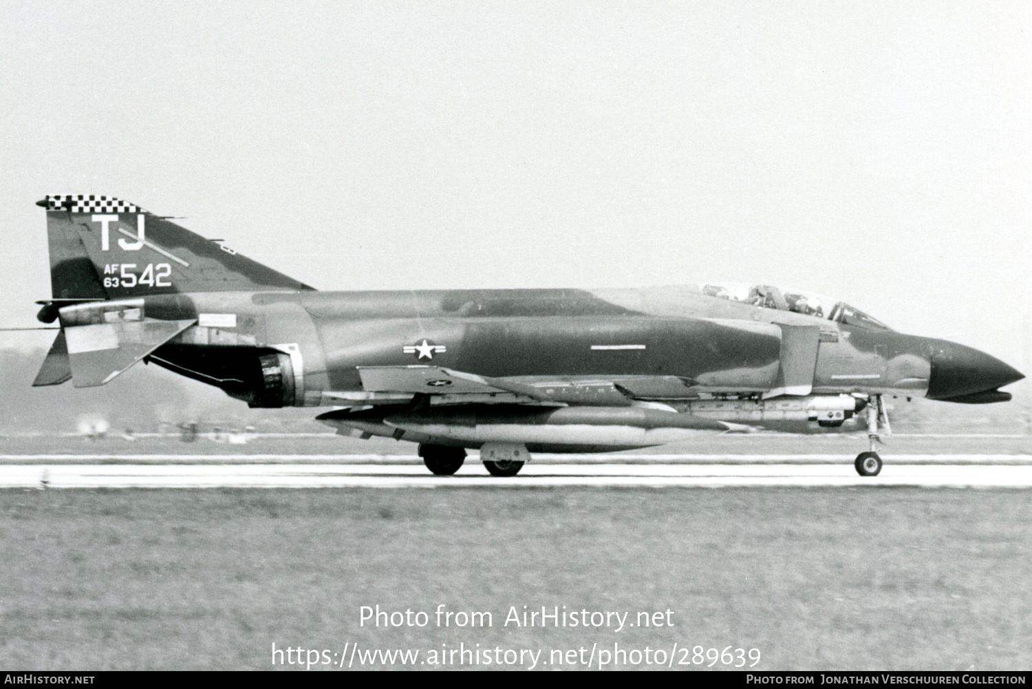 Aircraft Photo of 63-7542 / AF63-542 | McDonnell F-4C Phantom II | USA - Air Force | AirHistory.net #289639