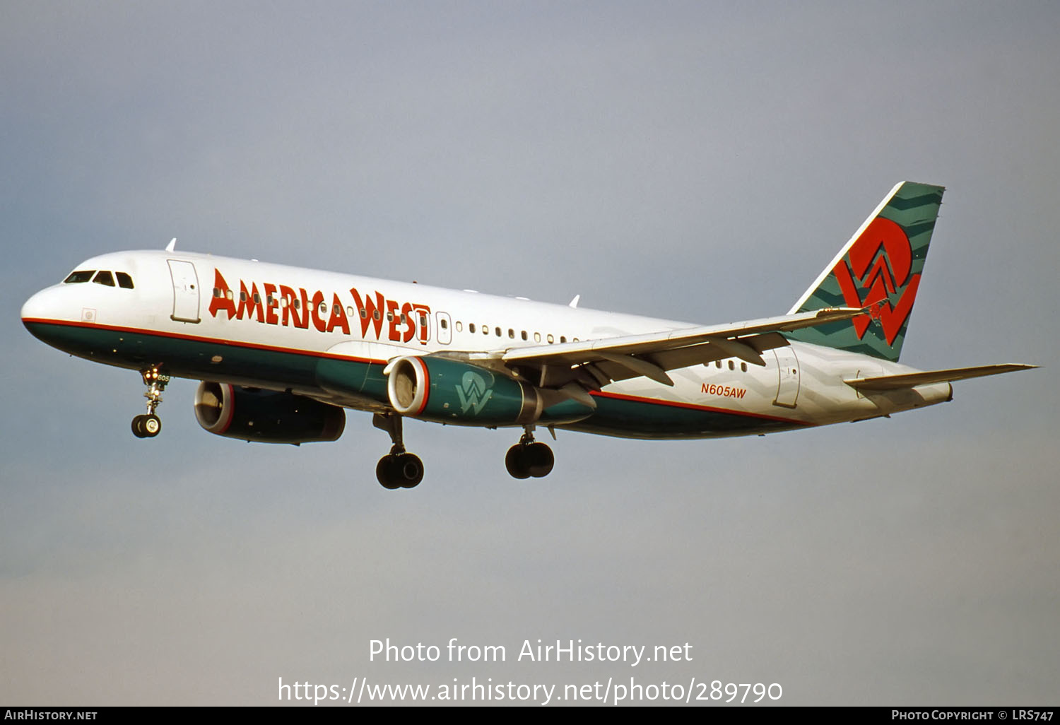 Aircraft Photo of N605AW | Airbus A320-212 | America West Airlines | AirHistory.net #289790