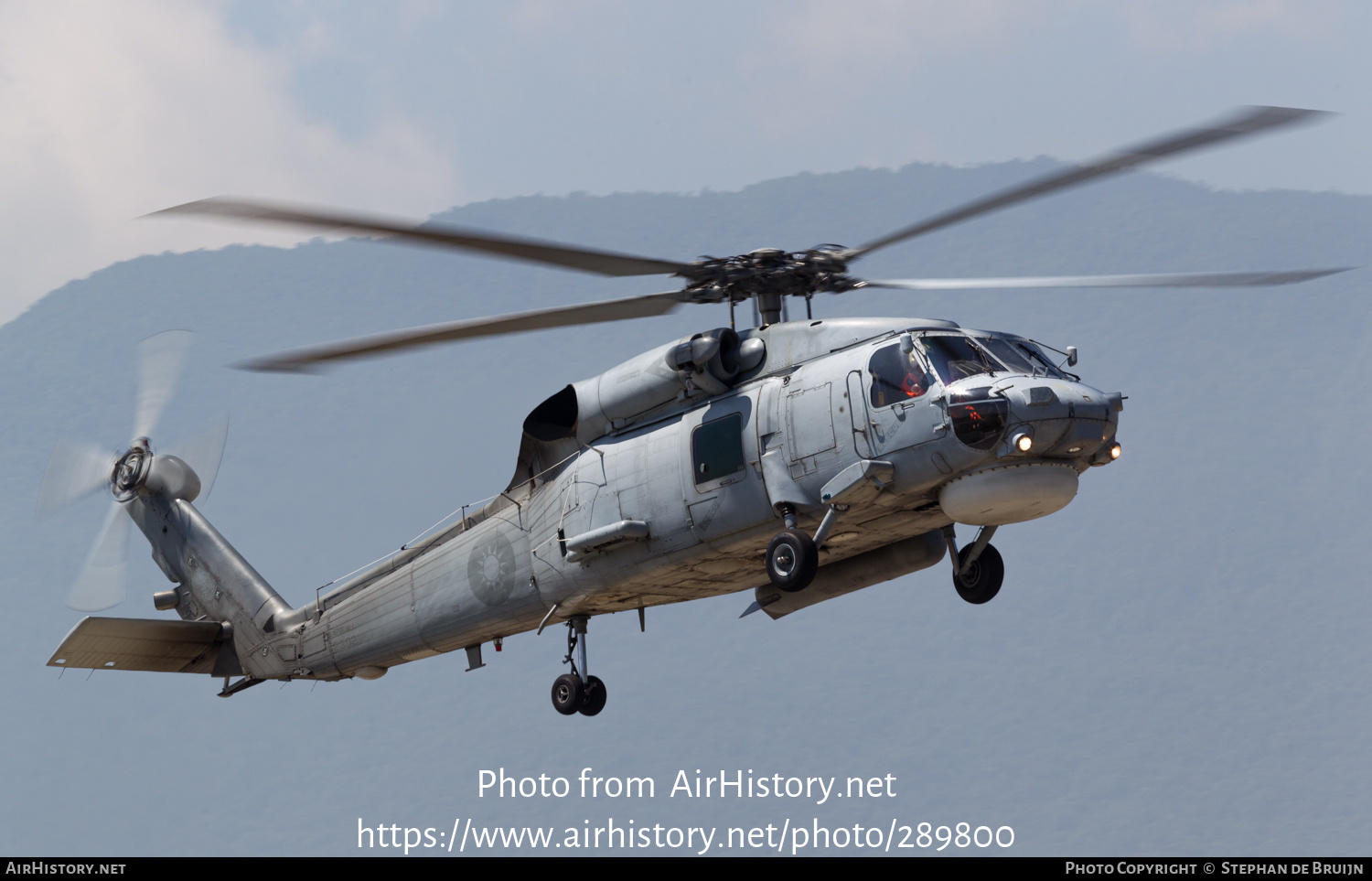 Aircraft Photo of 2302 | Sikorsky S-70C(M)-1 Thunderhawk | Taiwan - Navy | AirHistory.net #289800