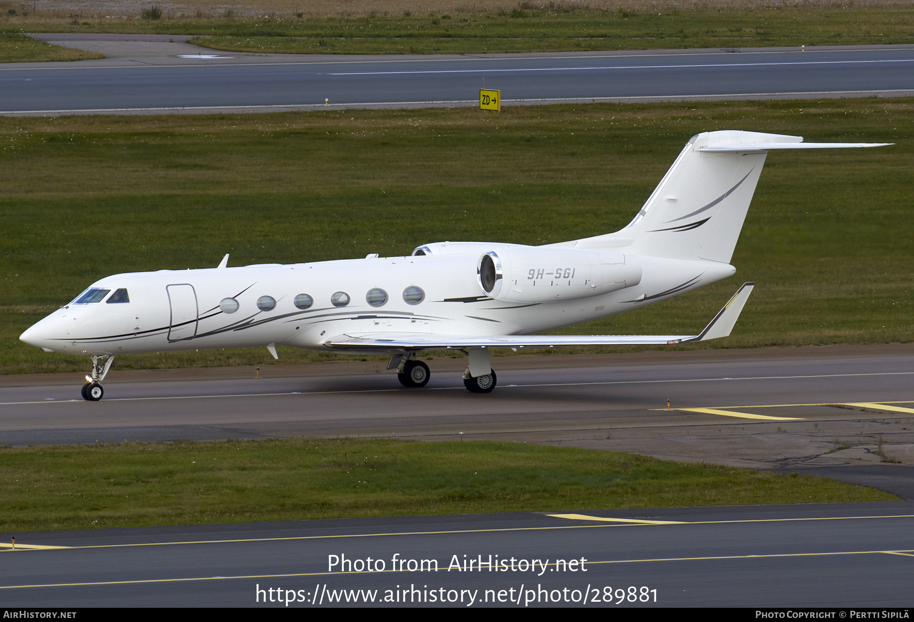 Aircraft Photo of 9H-SGI | Gulfstream Aerospace G-IV-X Gulfstream G450 ...