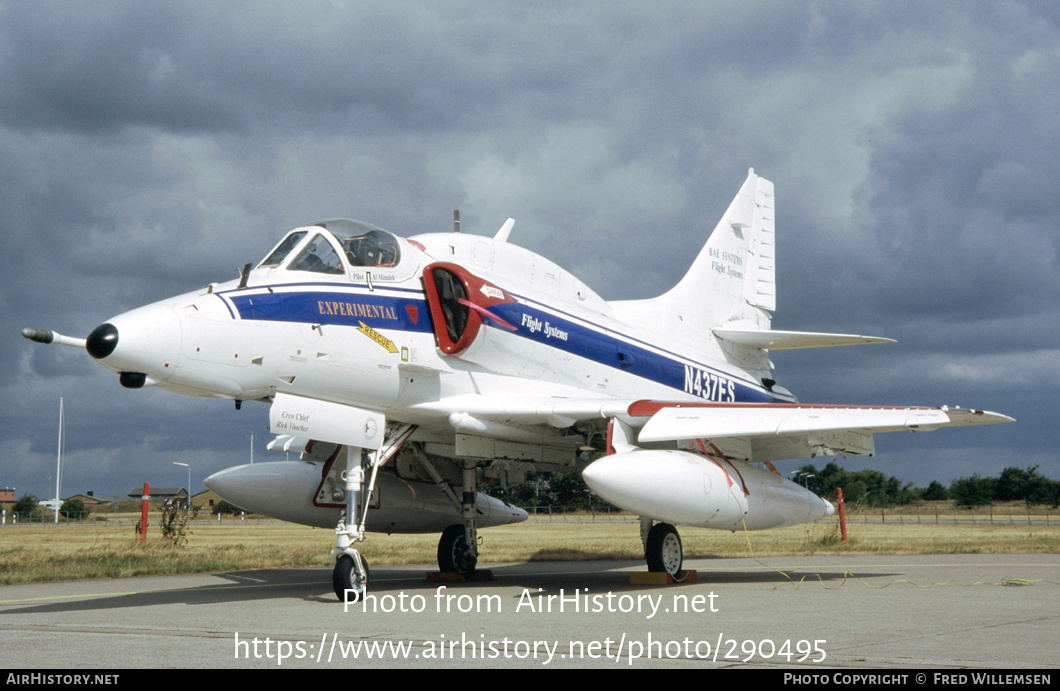 Aircraft Photo of N437FS | McDonnell Douglas A-4N Skyhawk II | BAE Systems Flight Systems | AirHistory.net #290495