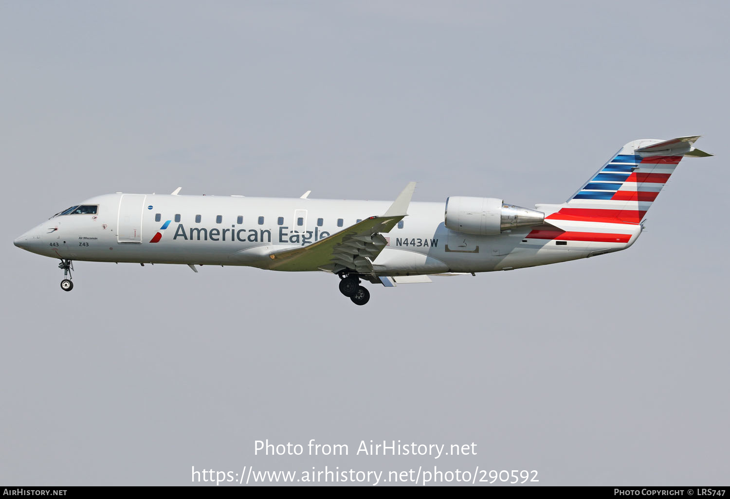 Aircraft Photo of N443AW | Bombardier CRJ-200LR (CL-600-2B19) | American Eagle | AirHistory.net #290592