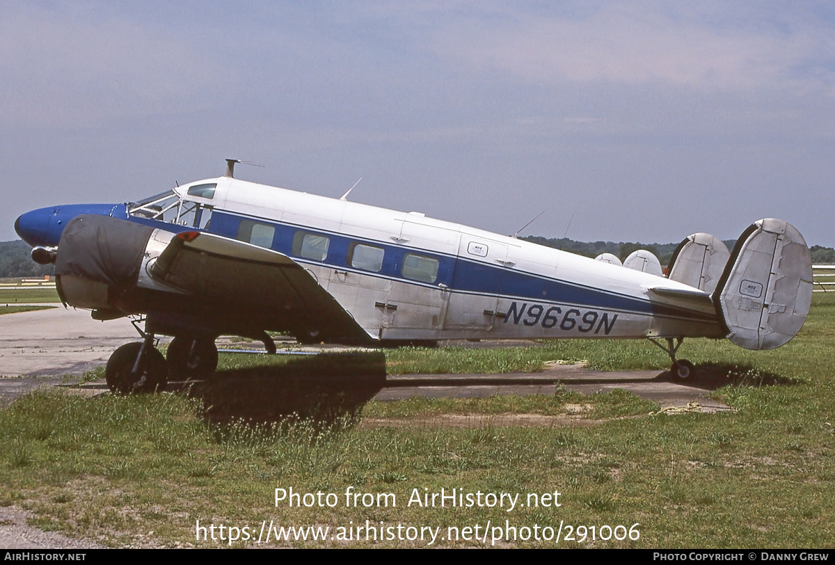 Aircraft Photo of N9669N | Beech E18S-9700 | Miami Valley Aviation | AirHistory.net #291006