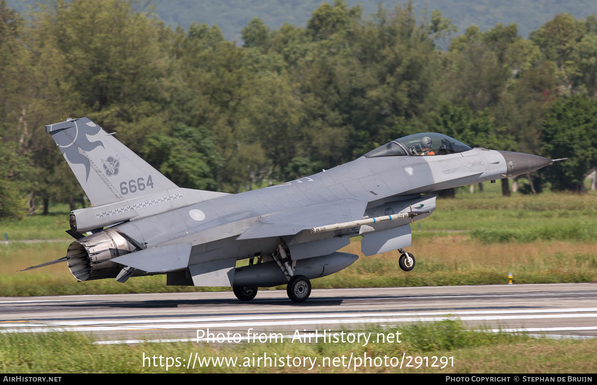 Aircraft Photo of 6664 | Lockheed Martin F-16A Fighting Falcon | Taiwan - Air Force | AirHistory.net #291291