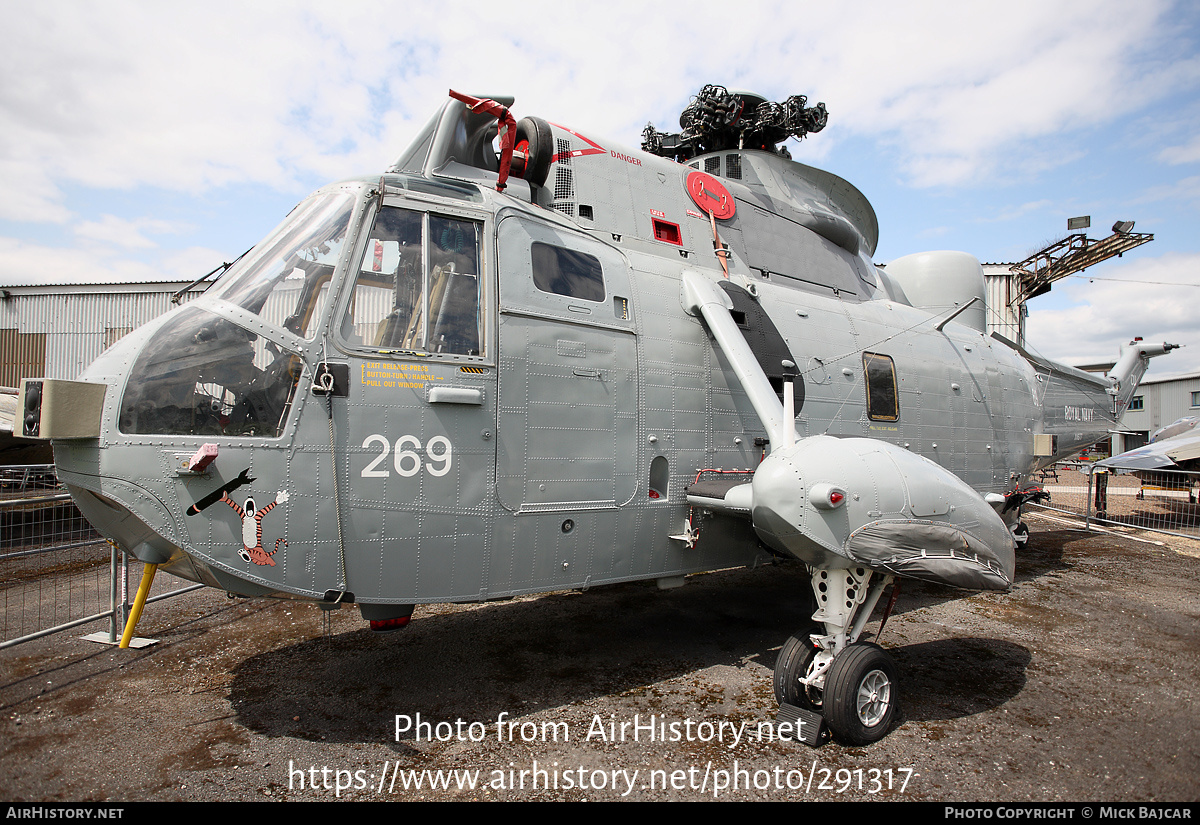 Aircraft Photo of XV677 | Westland WS-61 Sea King HAS6 | UK - Navy | AirHistory.net #291317