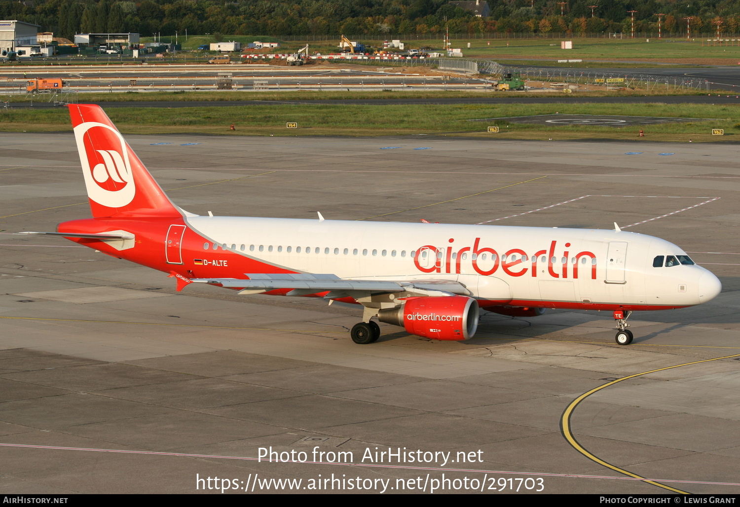 Aircraft Photo of D-ALTE | Airbus A320-214 | Air Berlin | AirHistory.net #291703