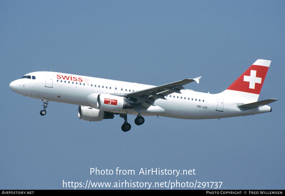 Aircraft Photo of HB-IJQ | Airbus A320-214 | Swiss International Air Lines | AirHistory.net #291737