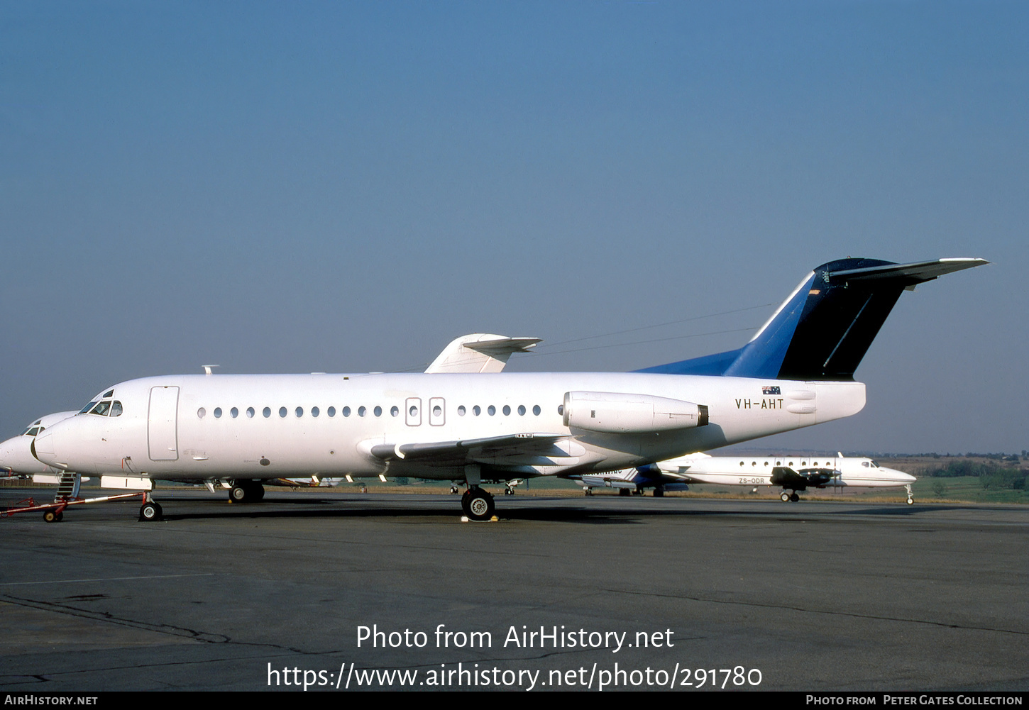 Aircraft Photo of VH-AHT | Fokker F28-4000 Fellowship | AirHistory.net #291780