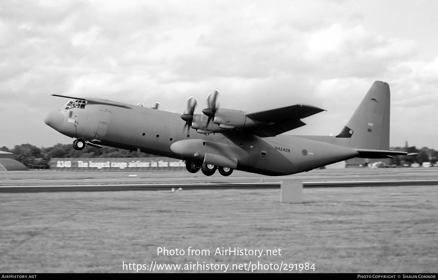 Aircraft Photo of N4242N | Lockheed Martin C-130J-30 Hercules C4 | UK - Air Force | AirHistory.net #291984