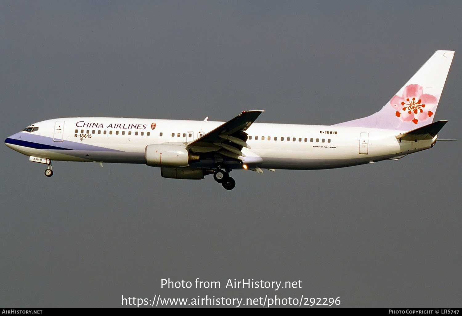 Aircraft Photo of B-18615 | Boeing 737-809 | China Airlines | AirHistory.net #292296