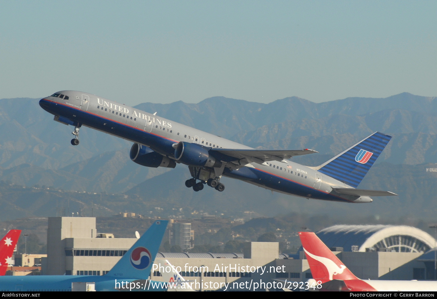 Aircraft Photo of N539UA | Boeing 757-222 | United Airlines | AirHistory.net #292348