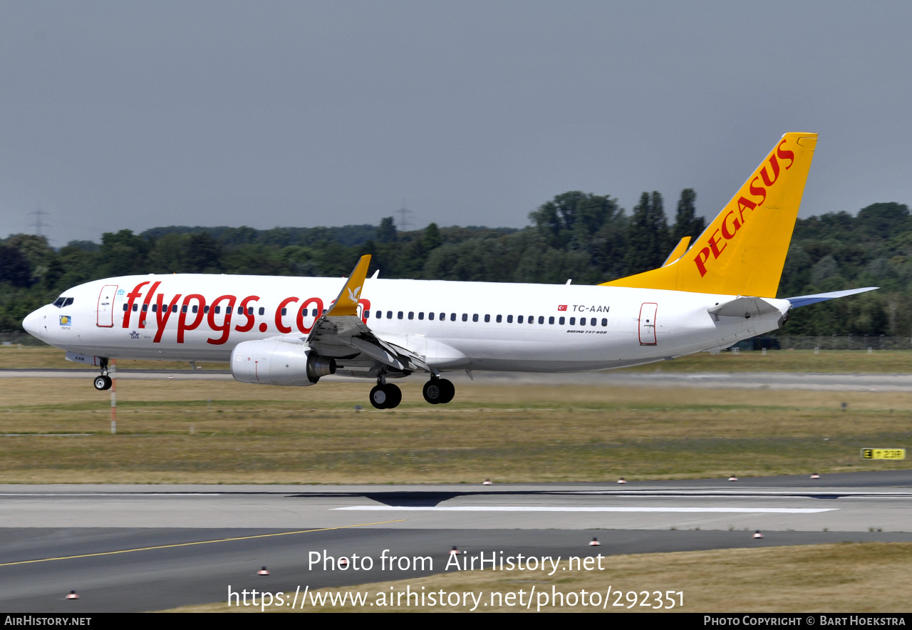 Aircraft Photo of TC-AAN | Boeing 737-82R | Pegasus Airlines | AirHistory.net #292351