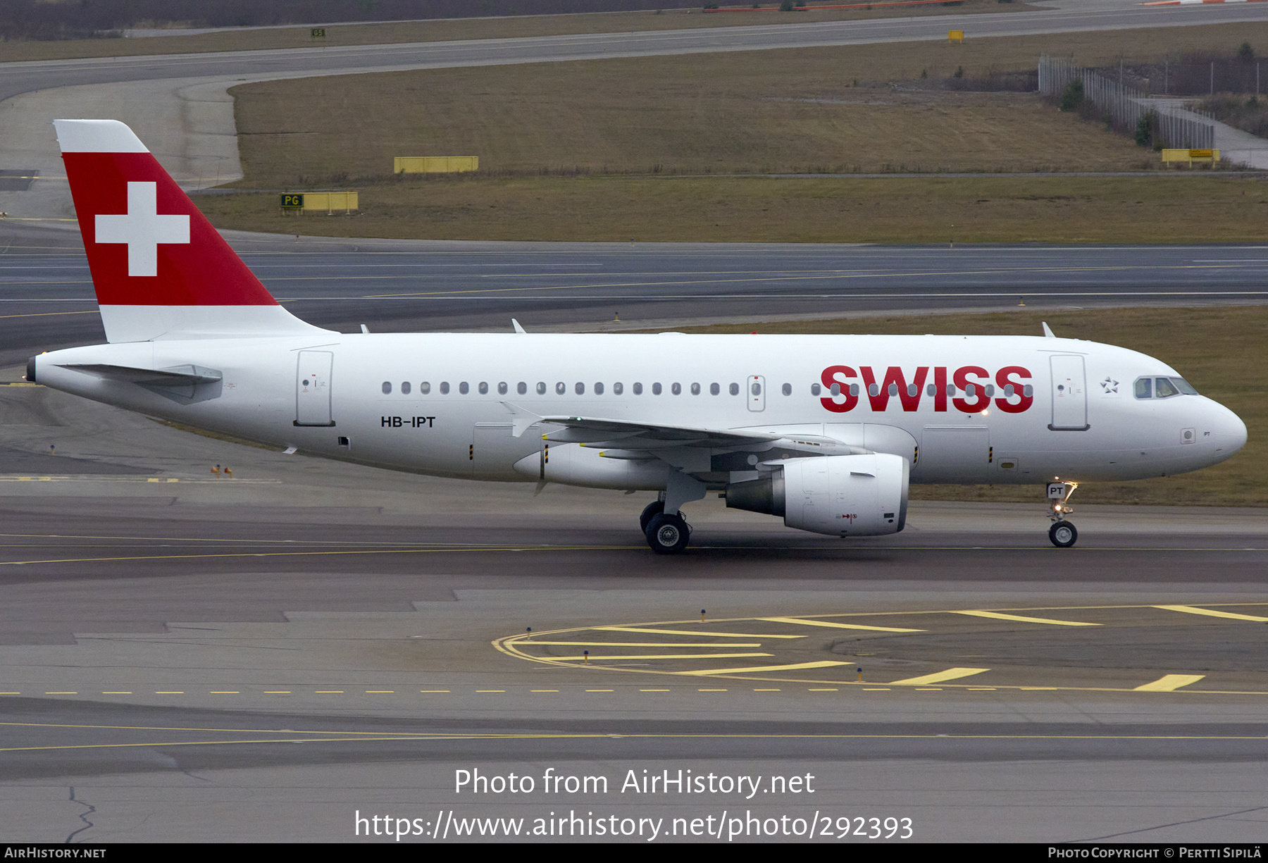 Aircraft Photo of HB-IPT | Airbus A319-112 | Swiss International Air Lines | AirHistory.net #292393