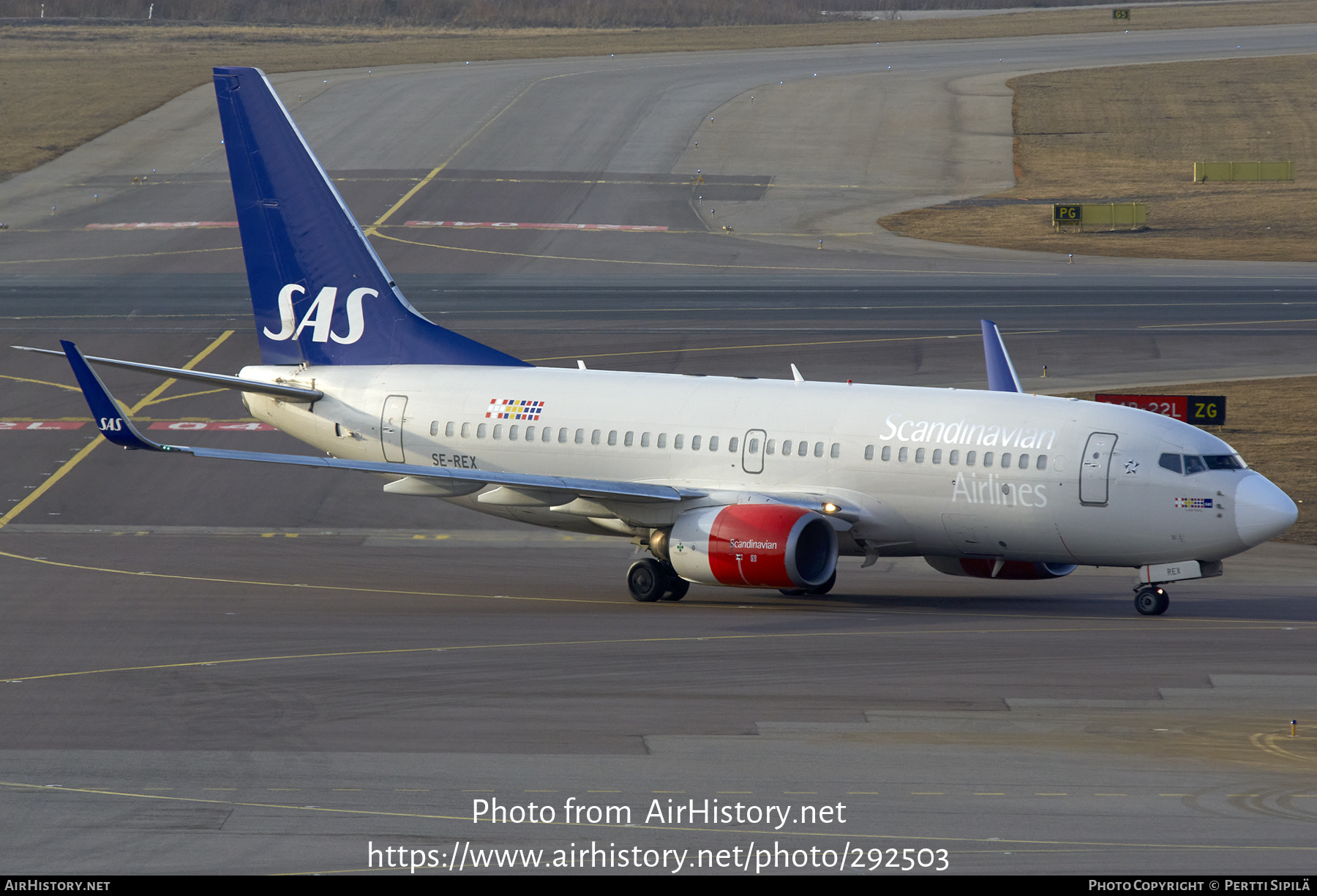 Aircraft Photo of SE-REX | Boeing 737-76N | Scandinavian Airlines - SAS | AirHistory.net #292503