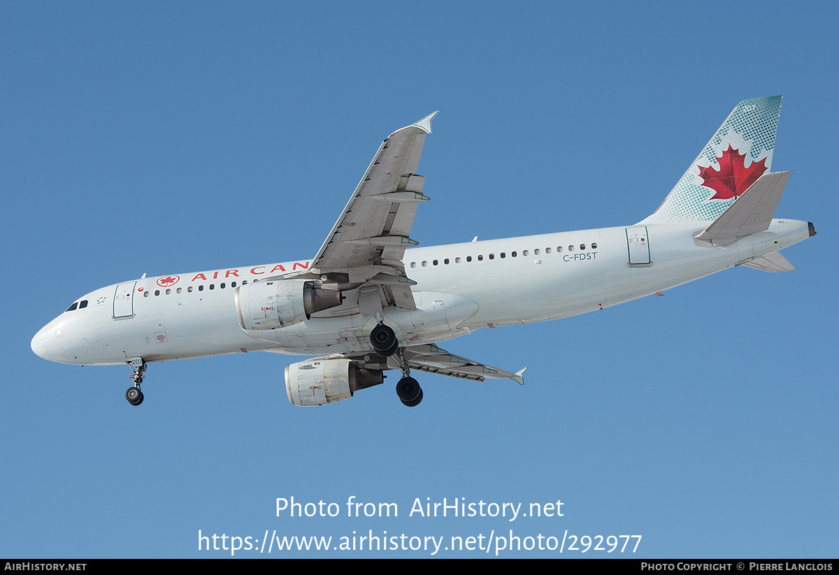 Aircraft Photo of C-FDST | Airbus A320-211 | Air Canada | AirHistory.net #292977