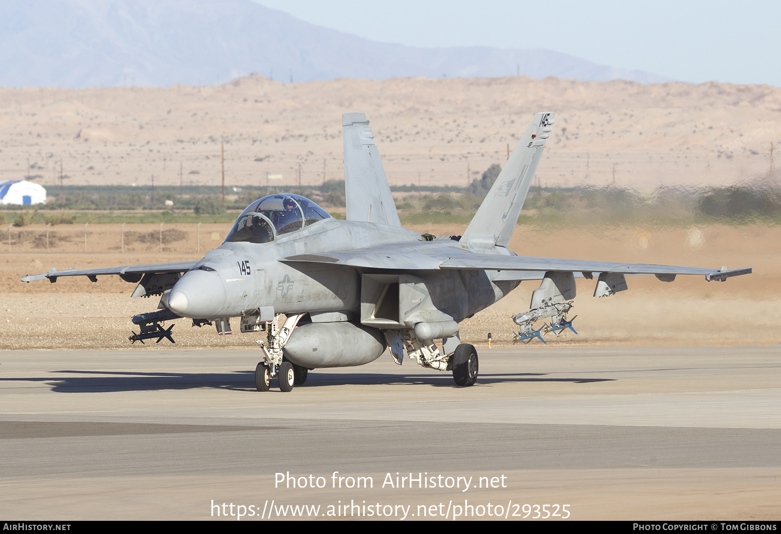 Aircraft Photo of 165926 | Boeing F/A-18F Super Hornet | USA - Navy | AirHistory.net #293525