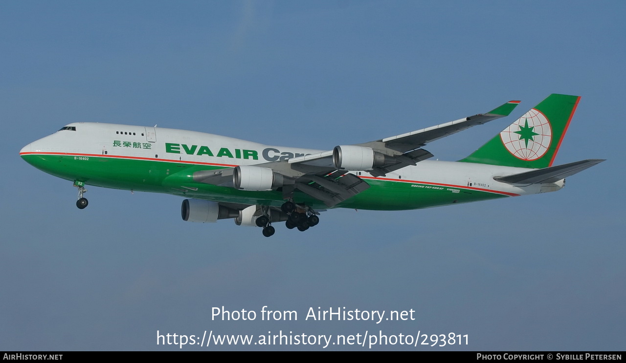 Aircraft Photo of B-16402 | Boeing 747-45E(BDSF) | EVA Air Cargo | AirHistory.net #293811