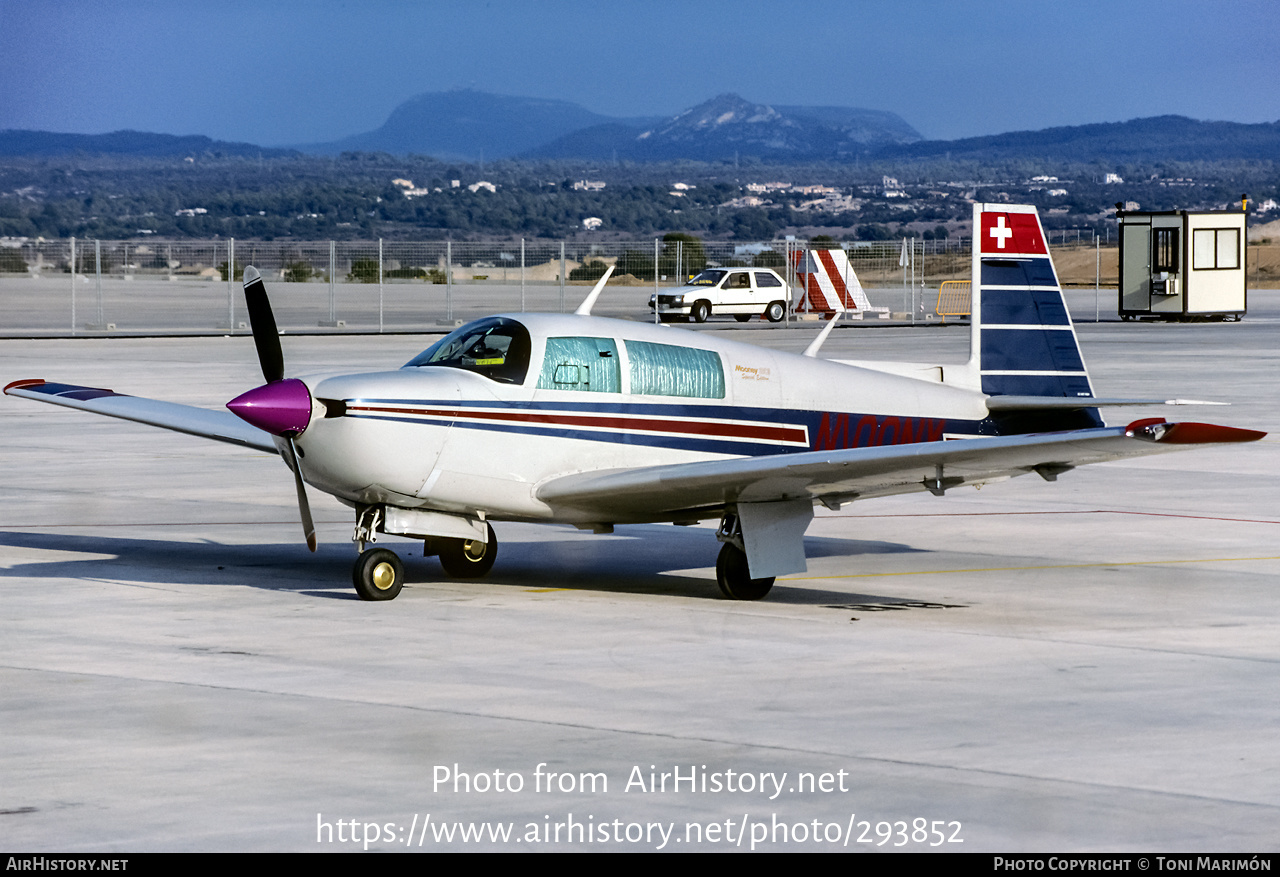 Aircraft Photo of N100NY | Mooney M-20J 201SE | AirHistory.net #293852