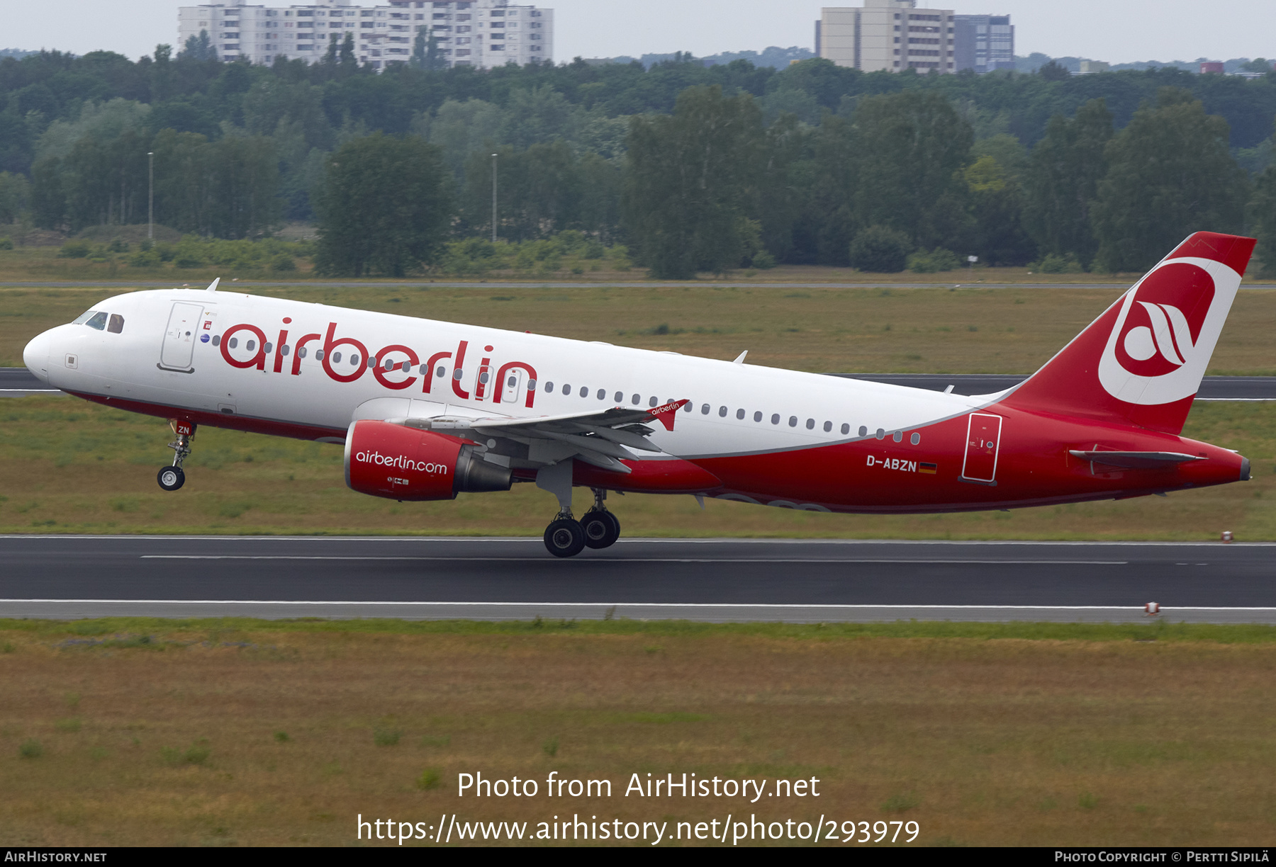 Aircraft Photo of D-ABZN | Airbus A320-216 | Air Berlin | AirHistory.net #293979