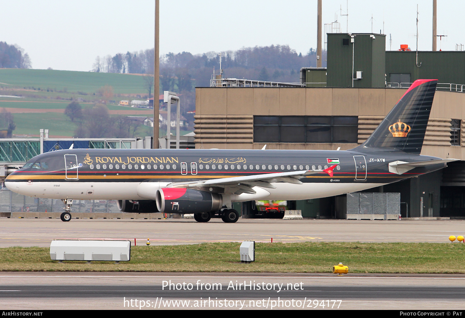 Aircraft Photo of JY-AYW | Airbus A320-232 | Royal Jordanian Airlines | AirHistory.net #294177