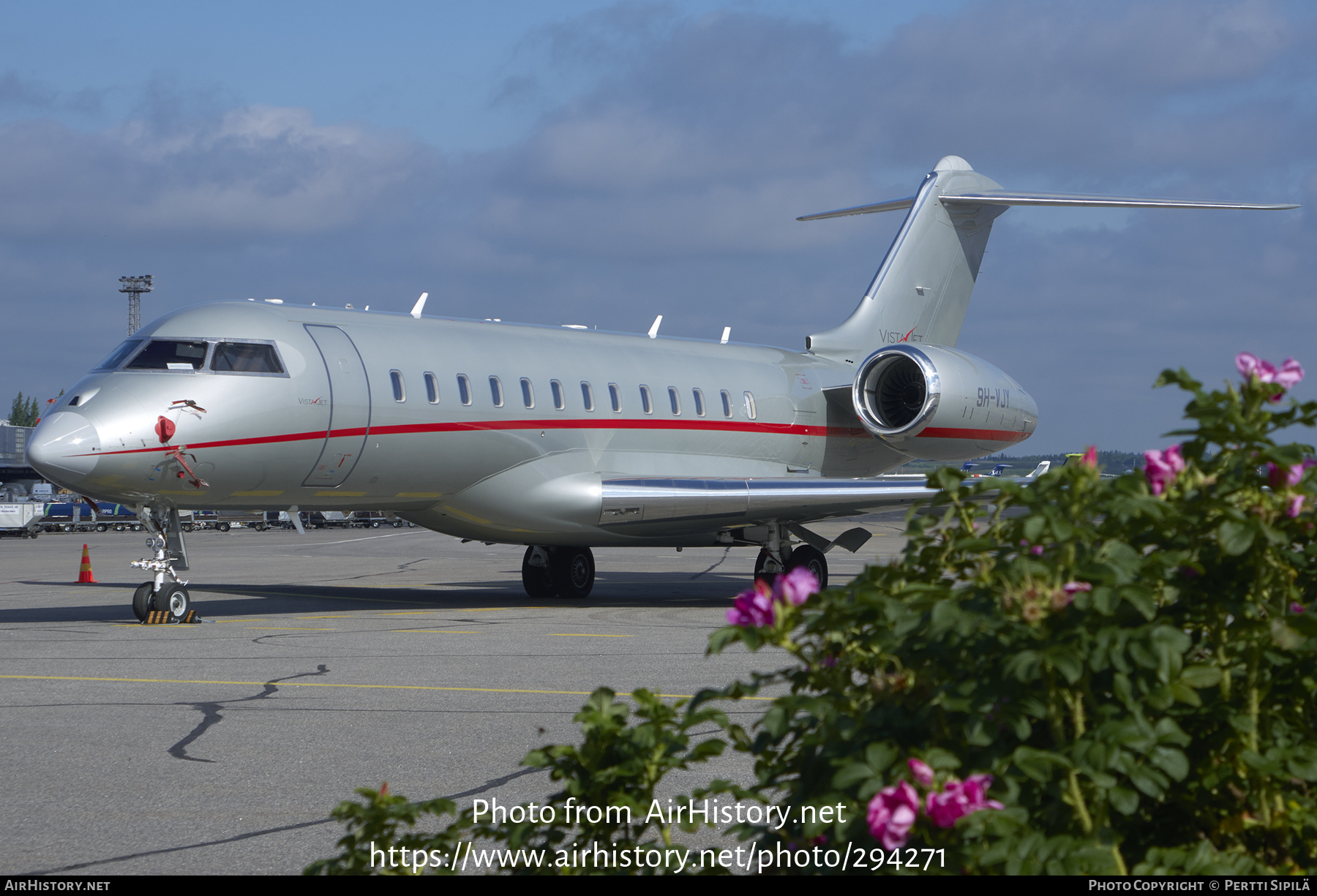 Aircraft Photo of 9H-VJY | Bombardier Global 6000 (BD-700-1A10) | VistaJet | AirHistory.net #294271