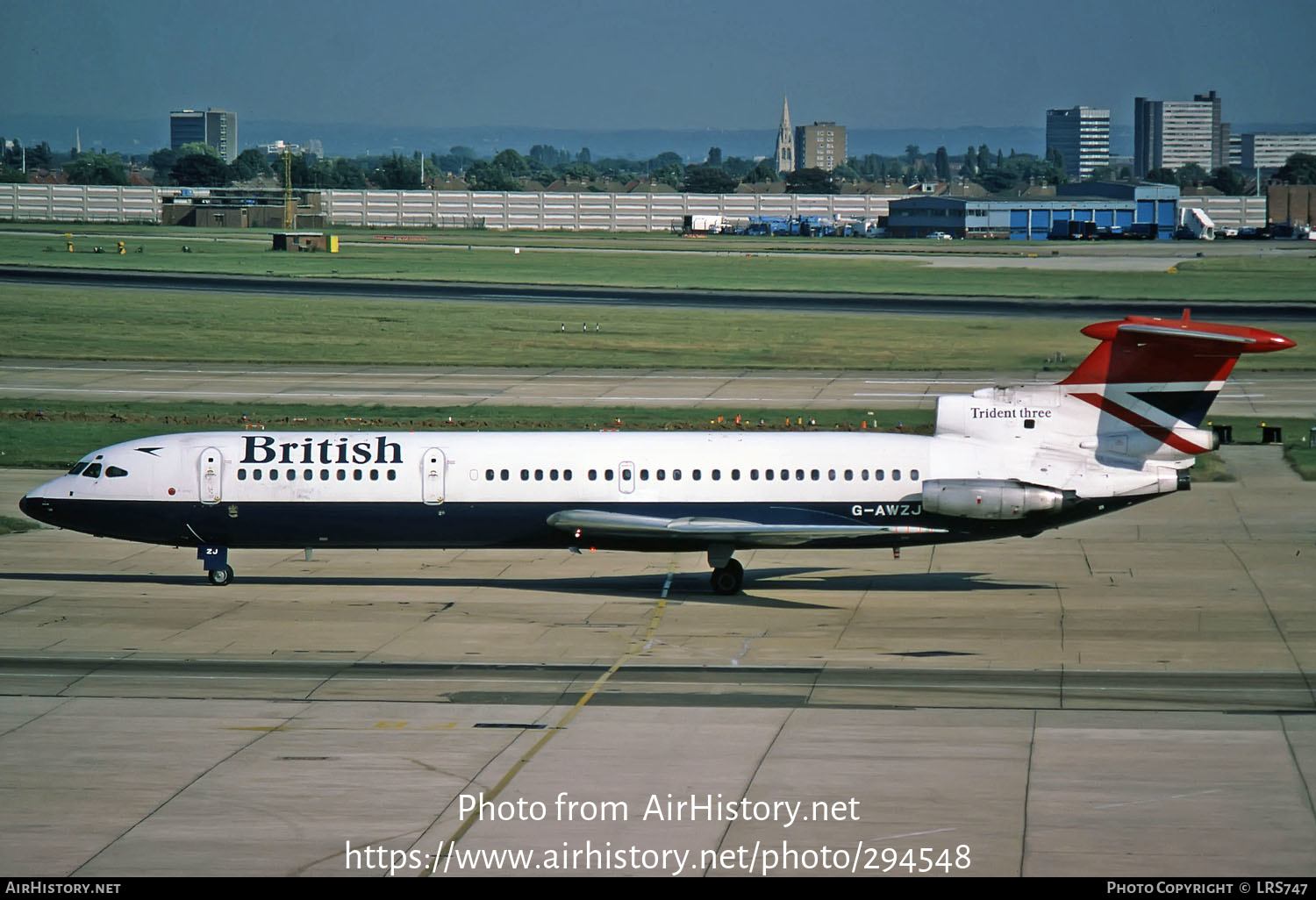 Aircraft Photo of G-AWZJ | Hawker Siddeley HS-121 Trident 3B | British Airways | AirHistory.net #294548