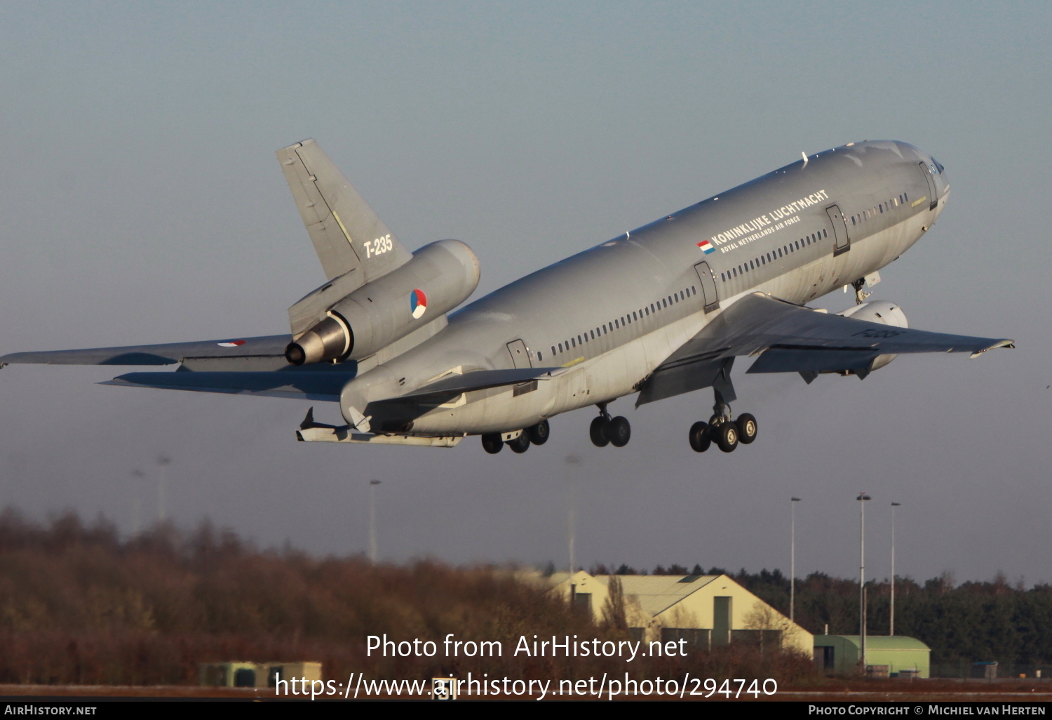 Aircraft Photo of T-235 | McDonnell Douglas KDC-10-30CF | Netherlands - Air Force | AirHistory.net #294740