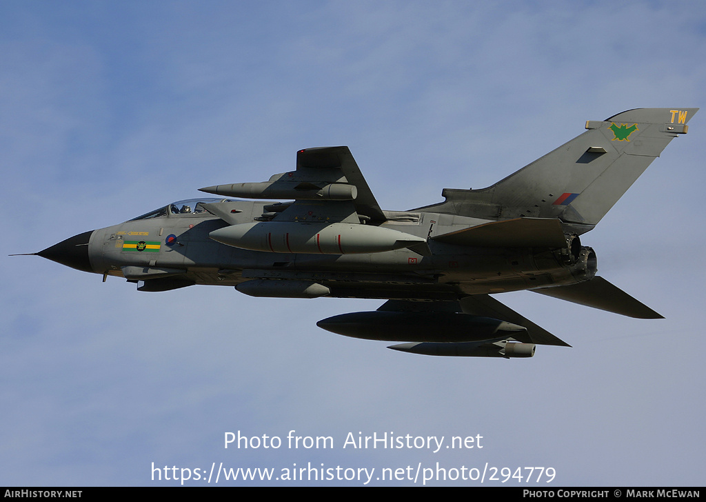 Aircraft Photo of ZA598 | Panavia Tornado GR4 | UK - Air Force | AirHistory.net #294779