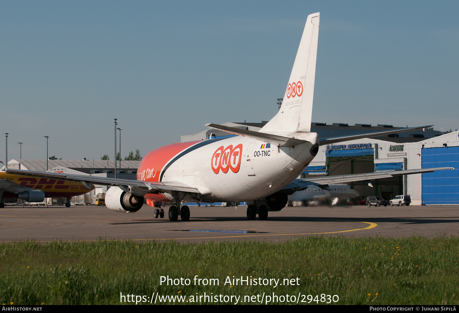 Aircraft Photo of OO-TNC | Boeing 737-301(SF) | TNT Airways | AirHistory.net #294830