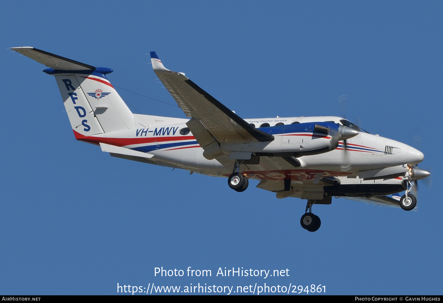 Aircraft Photo of VH-MWV | Raytheon B200 King Air | Royal Flying Doctor Service - RFDS | AirHistory.net #294861