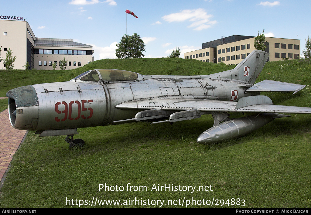 Aircraft Photo of 905 | Mikoyan-Gurevich MiG-19PM | Poland - Air Force | AirHistory.net #294883