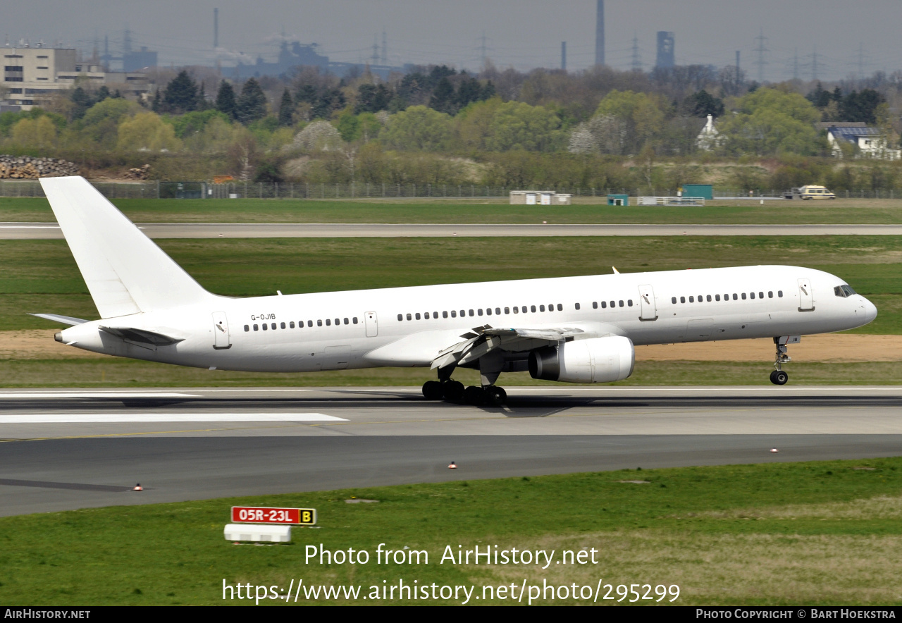 Aircraft Photo of G-OJIB | Boeing 757-23A | AirHistory.net #295299