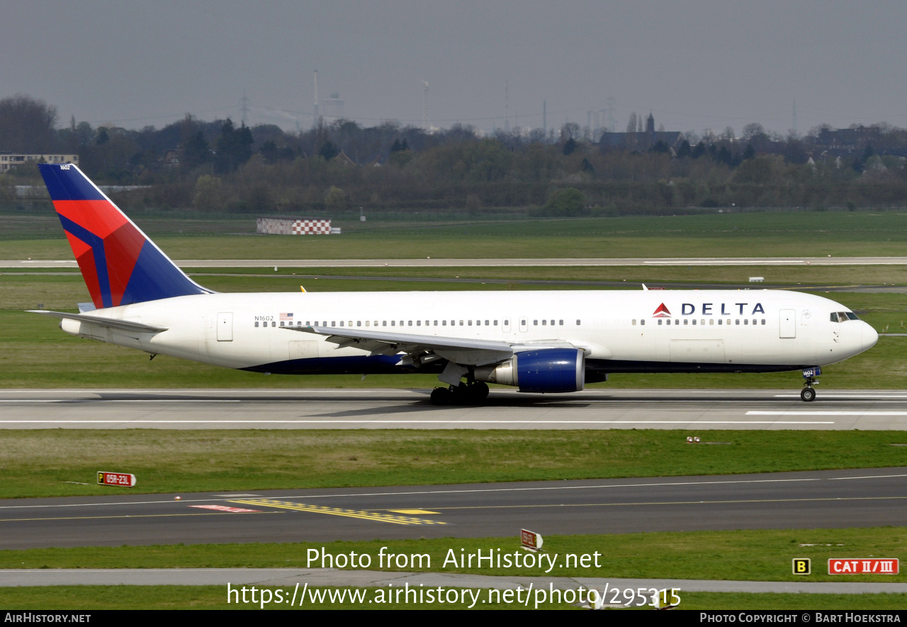 Aircraft Photo of N1602 | Boeing 767-332/ER | Delta Air Lines | AirHistory.net #295315