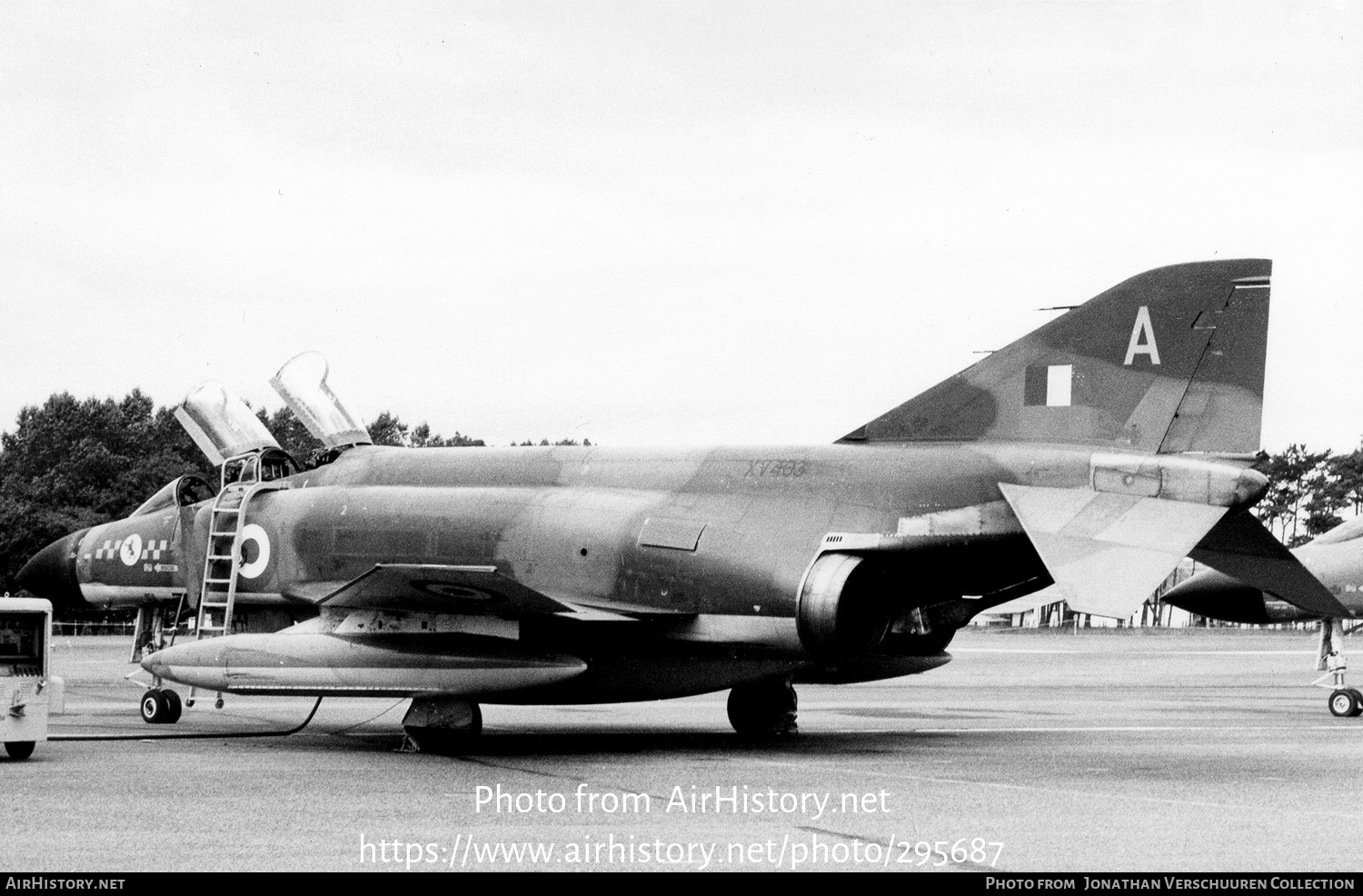 Aircraft Photo of XV403 | McDonnell Douglas F-4M Phantom FGR2 | UK - Air Force | AirHistory.net #295687