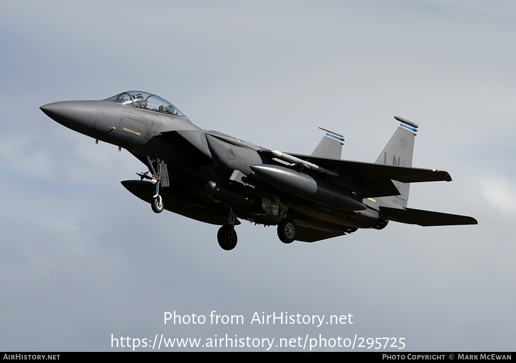 Aircraft Photo of 91-0301 / AF91-301 | McDonnell Douglas F-15E Strike Eagle | USA - Air Force | AirHistory.net #295725