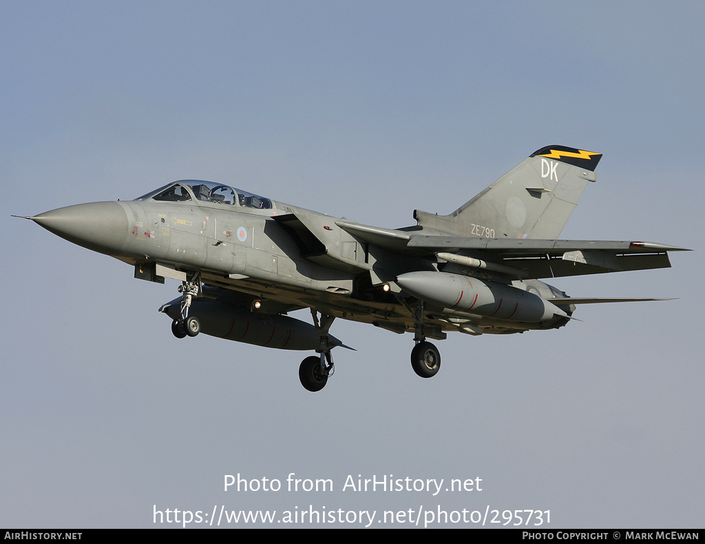 Aircraft Photo of ZE790 | Panavia Tornado F3 | UK - Air Force | AirHistory.net #295731