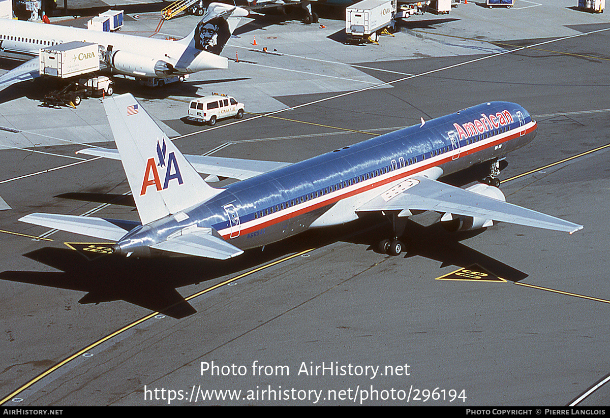 Aircraft Photo of N665AA | Boeing 757-223 | American Airlines | AirHistory.net #296194