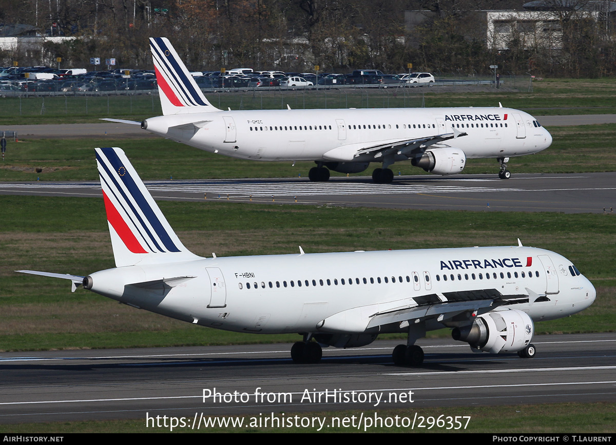 Aircraft Photo of F-HBNI | Airbus A320-214 | Air France | AirHistory.net #296357