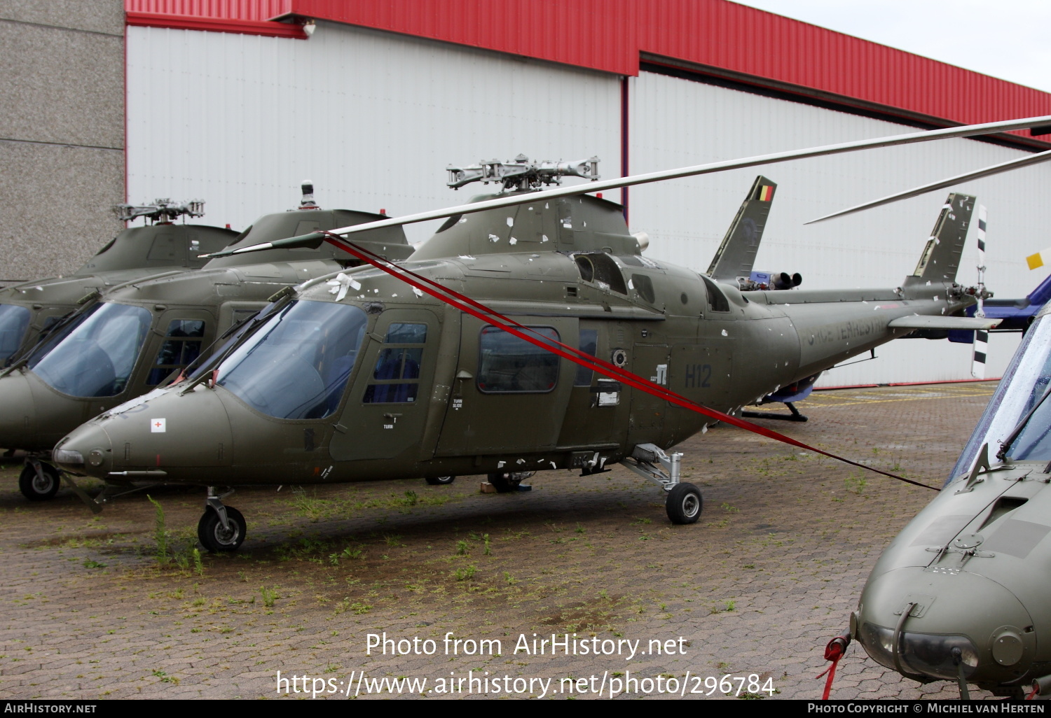 Aircraft Photo of H12 | Agusta A-109HO (A-109BA) | Belgium - Army | AirHistory.net #296784