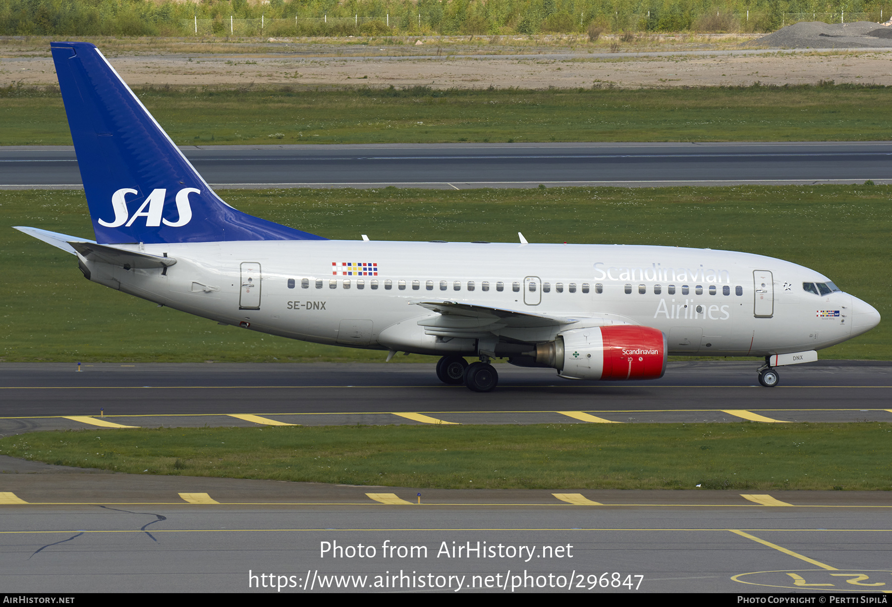 Aircraft Photo of SE-DNX | Boeing 737-683 | Scandinavian Airlines - SAS | AirHistory.net #296847