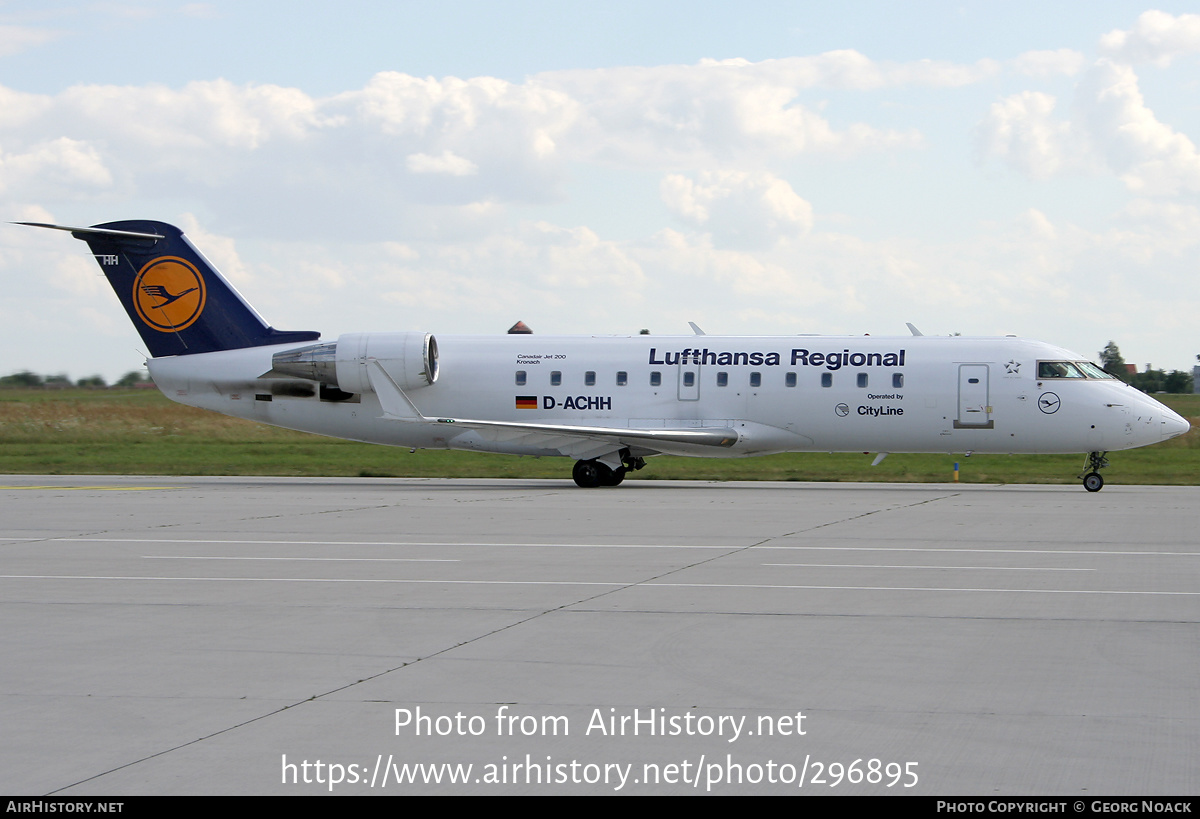 Aircraft Photo of D-ACHH | Bombardier CRJ-200LR (CL-600-2B19) | Lufthansa Regional | AirHistory.net #296895