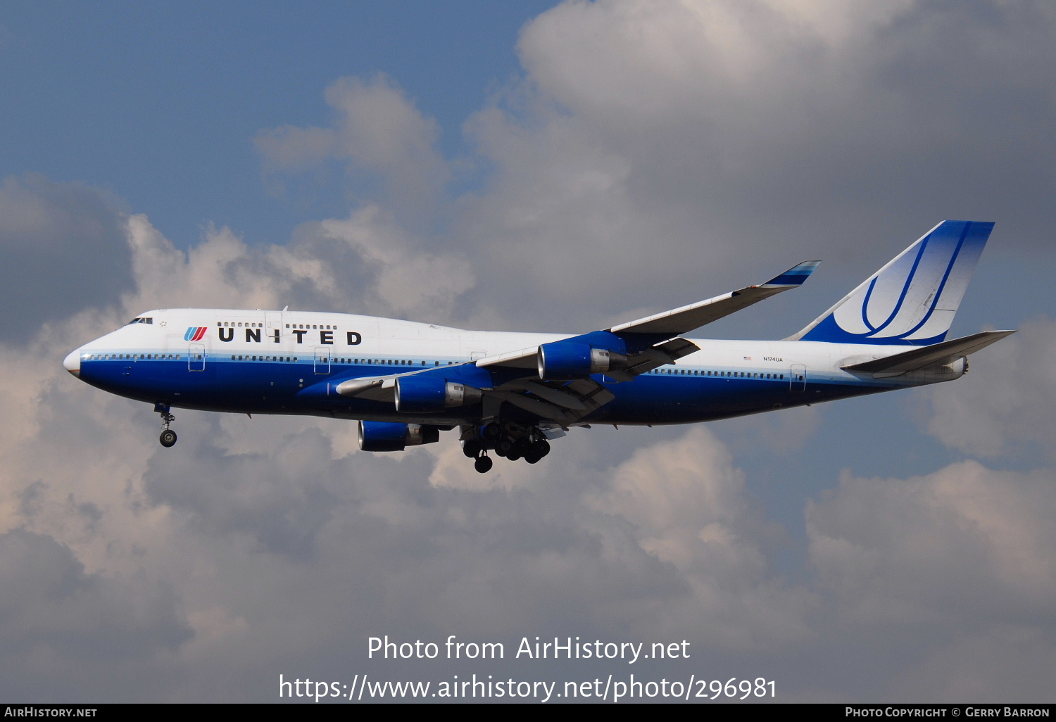 Aircraft Photo of N174UA | Boeing 747-422 | United Airlines | AirHistory.net #296981