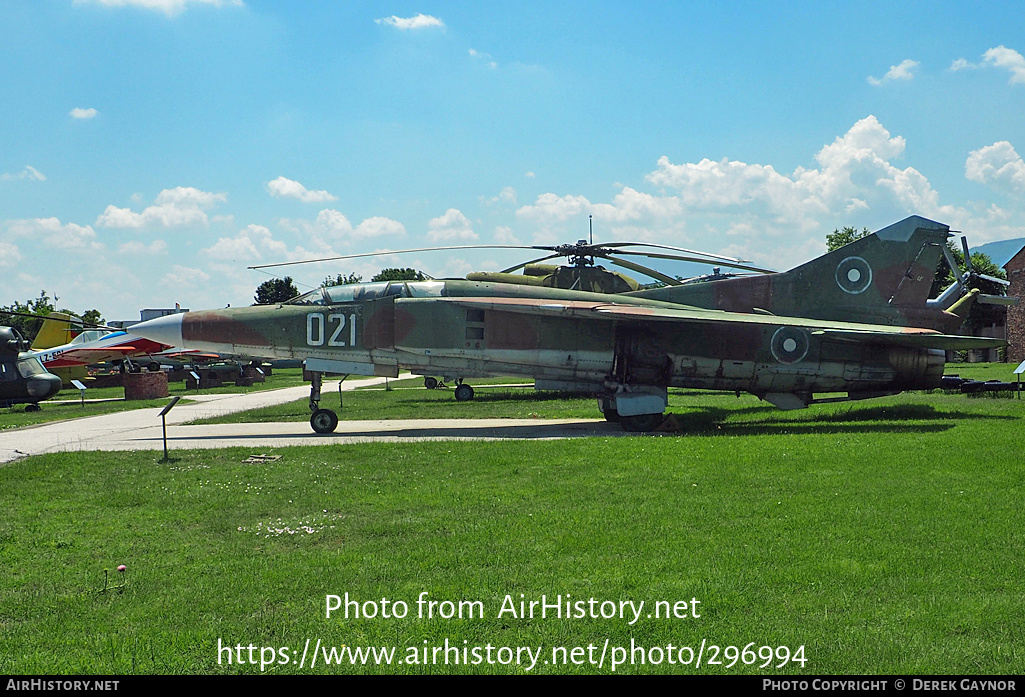 Aircraft Photo of 021 | Mikoyan-Gurevich MiG-23UB | Bulgaria - Air Force | AirHistory.net #296994