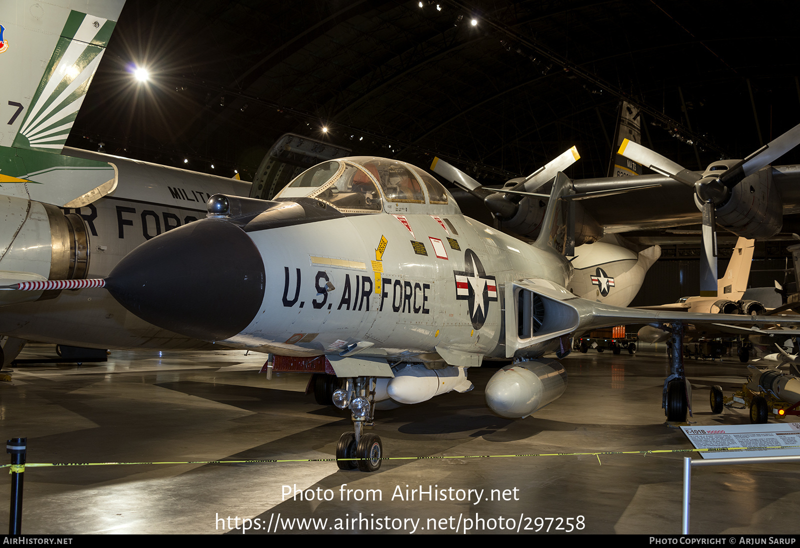 Aircraft Photo of 58-0325 / 80325 | McDonnell F-101B Voodoo | USA - Air Force | AirHistory.net #297258