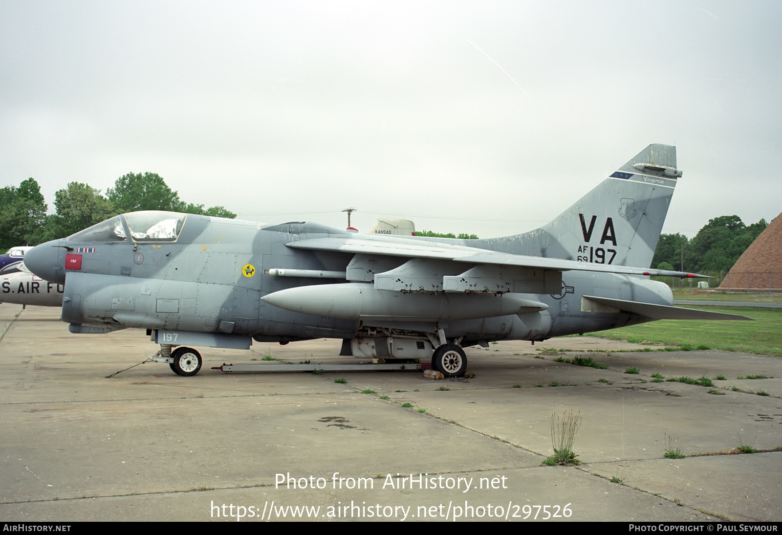 Aircraft Photo of 69-6197 / AF69-197 | LTV A-7D Corsair II | USA - Air Force | AirHistory.net #297526